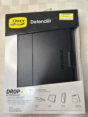 OtterBox Defender Series Black Rugged Tablet Case